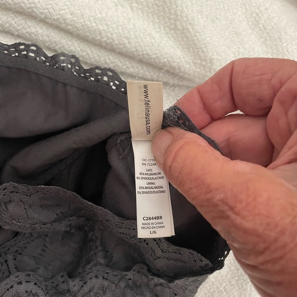 Felina Lace Bundle of 3 pieces Sz Large racerback bralette BRA - Picture 3 of 5